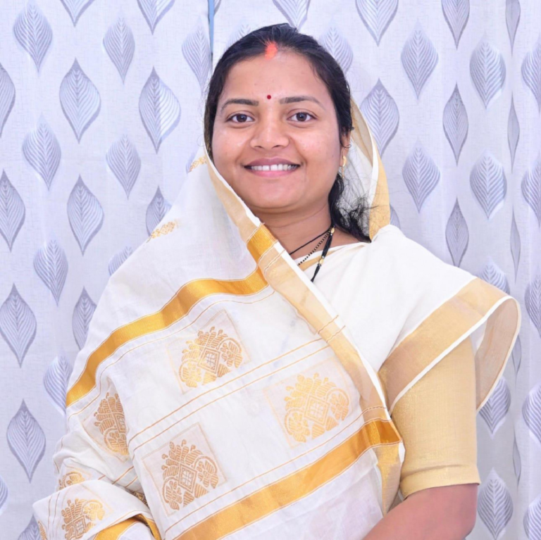 मातृ दिवस पर मंत्री लक्ष्मी राजवाड़े ने दी शुभकामनाएँ