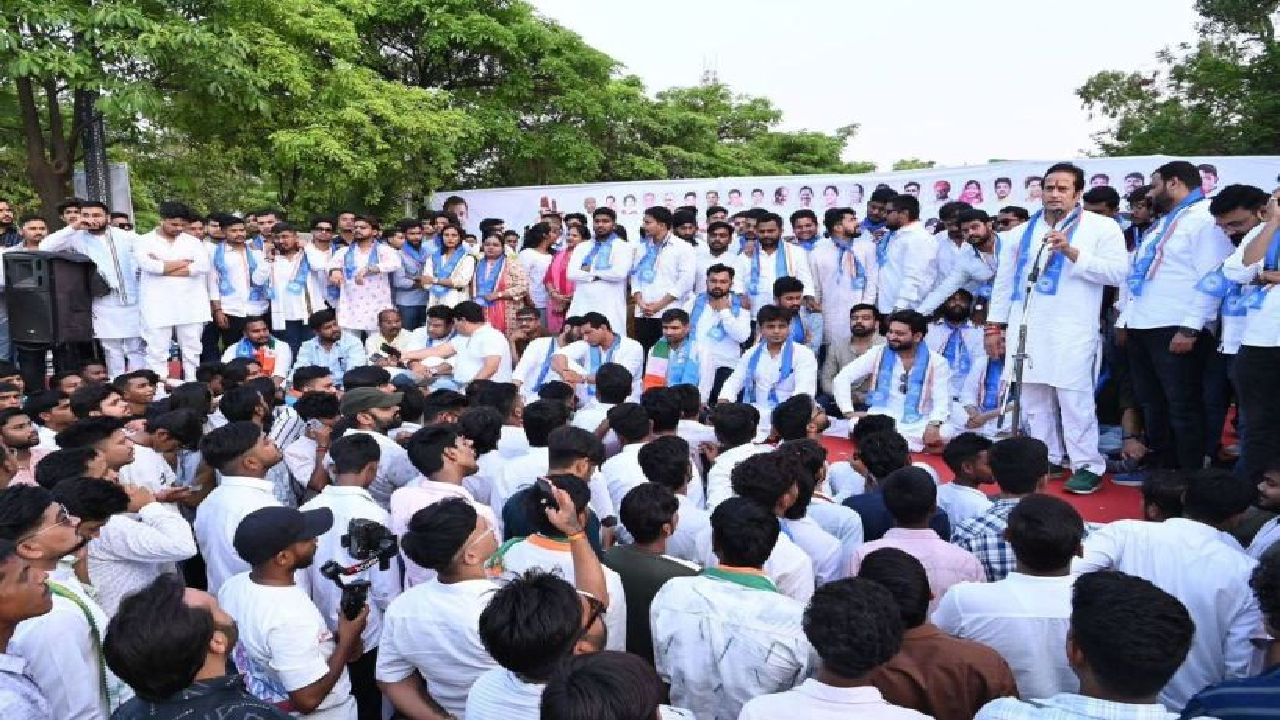 CG : NSUI के 'सीएम हाउस घेराव' आंदोलन में उमड़ा छात्र शक्ति का जनसैलाब …