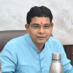 CG : राजस्व मंत्री टंकराम वर्मा ने छोड़ा पायलट-फॉलो वाहनों का काफिला …