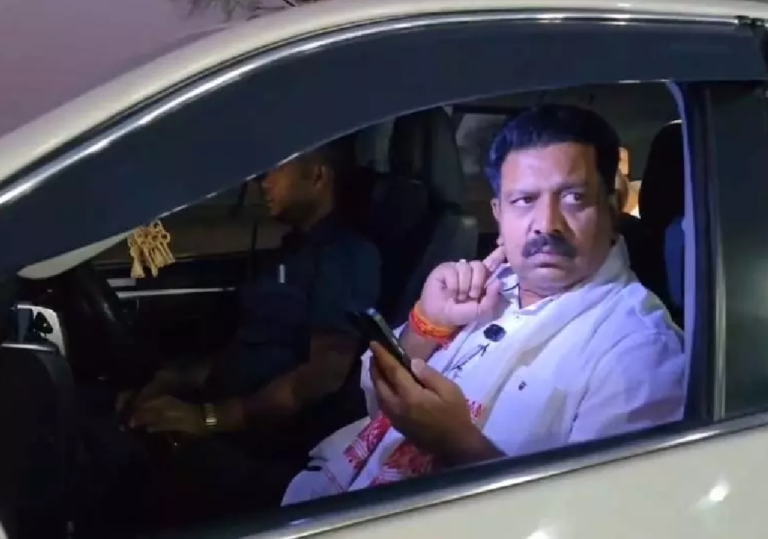 CG : हाइवे में रुककर गृहमंत्री विजय शर्मा ने पीड़ित बन डॉयल 112 में दर्ज कराई शिकायत …