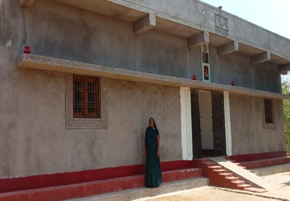 कच्चे घर से खुशियों के आशियाने तक : महादेई के सपनों को मिला नया आसमान