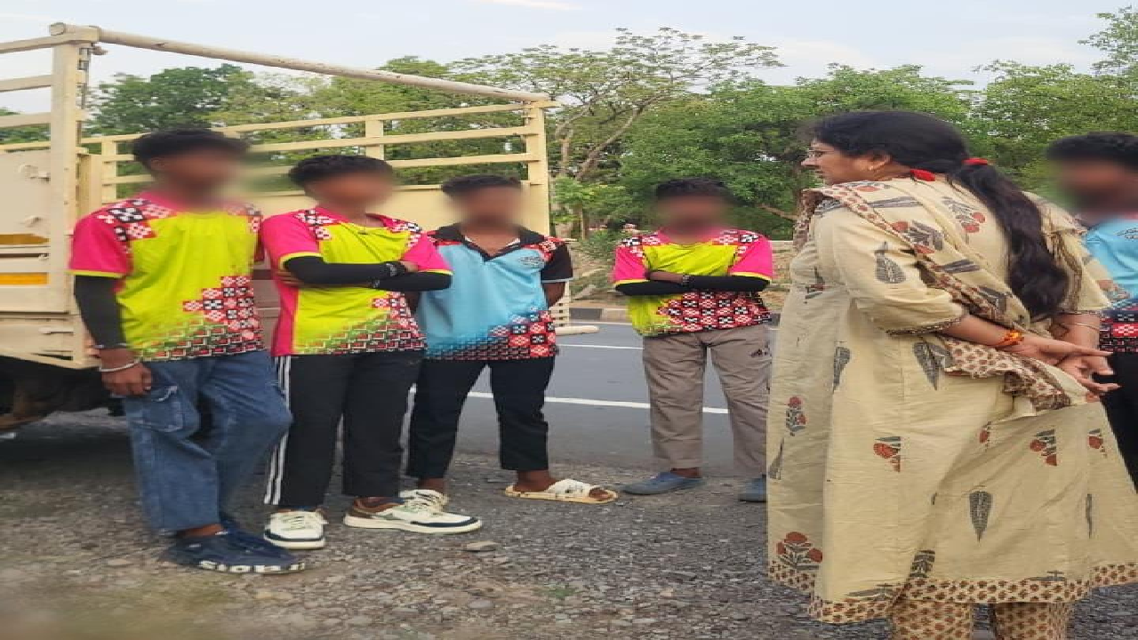 CG : बाल श्रम के लिए ले जा रहे 6 नाबालिग बच्चों को कराया मुक्त…