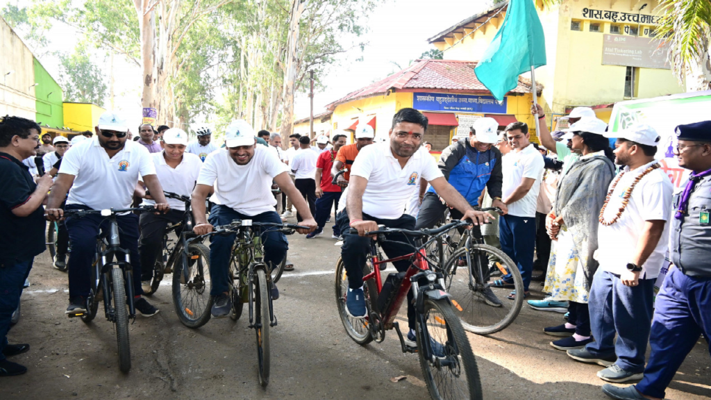 CG : अंतर्राष्ट्रीय योग दिवस पर गौरेला पेंड्रा मरवाही जिले में साइकिल रैली का आयोजन