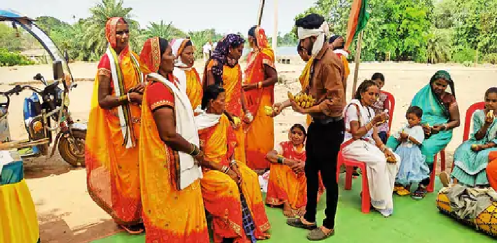 राजनांदगांव : पेड़ काटने की मशीन पर प्रतिबंध लगाने की मांग…