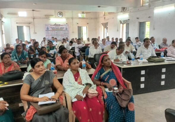 मोहला : ठोस अपशिष्ट प्रबंधन नियम-2026 के प्रभावी क्रियान्वयन हेतु सरपंच-सचिवों की कार्यशाला आयोजित