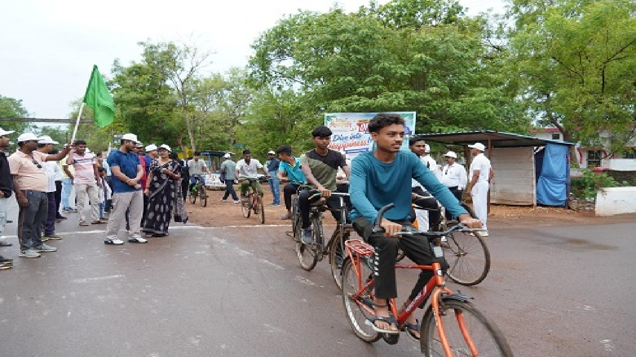 CG : विश्व साइकिल दिवस पर निकली जागरूकता रैली …