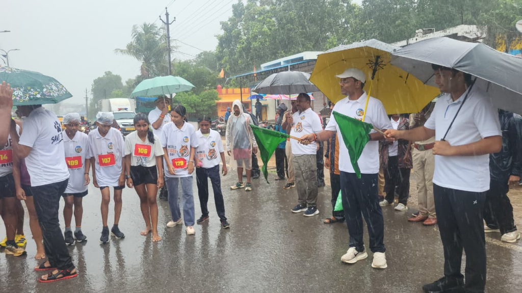 CG : बारिश भी नहीं रोक सकी बाघ संरक्षण की मुहिम, इंद्रावती टाइगर रिजर्व में उमड़ा जनसैलाब