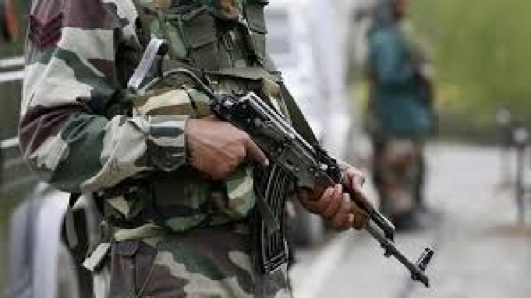 CG : नारायणपुर में नक्सलियों का बड़ा डंप बरामद, हथियारों के साथ डिजिटल उपकरण जब्त…