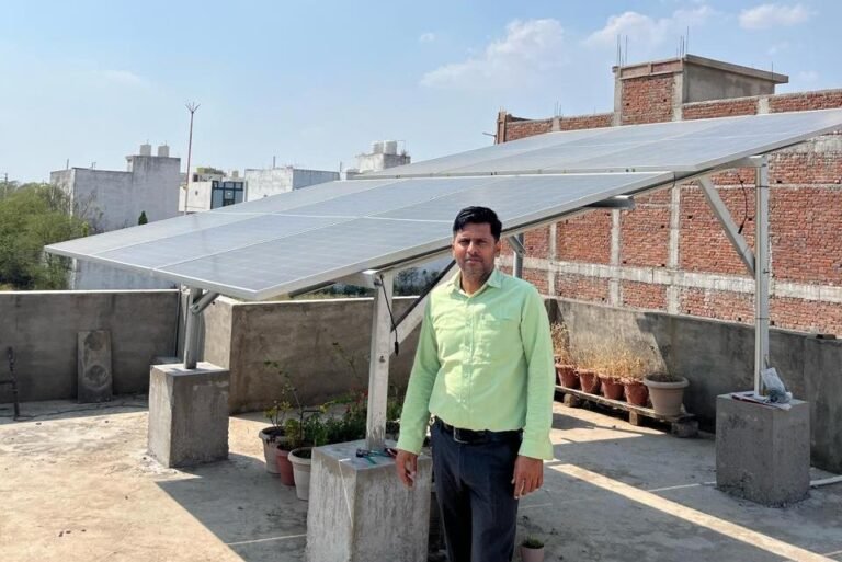 राजनांदगांव : प्रधानमंत्री सूर्यघर मुफ्त बिजली योजना - प्राकृतिक ऊर्जा से प्रकाशित हो रहा प्रशांत का घर
