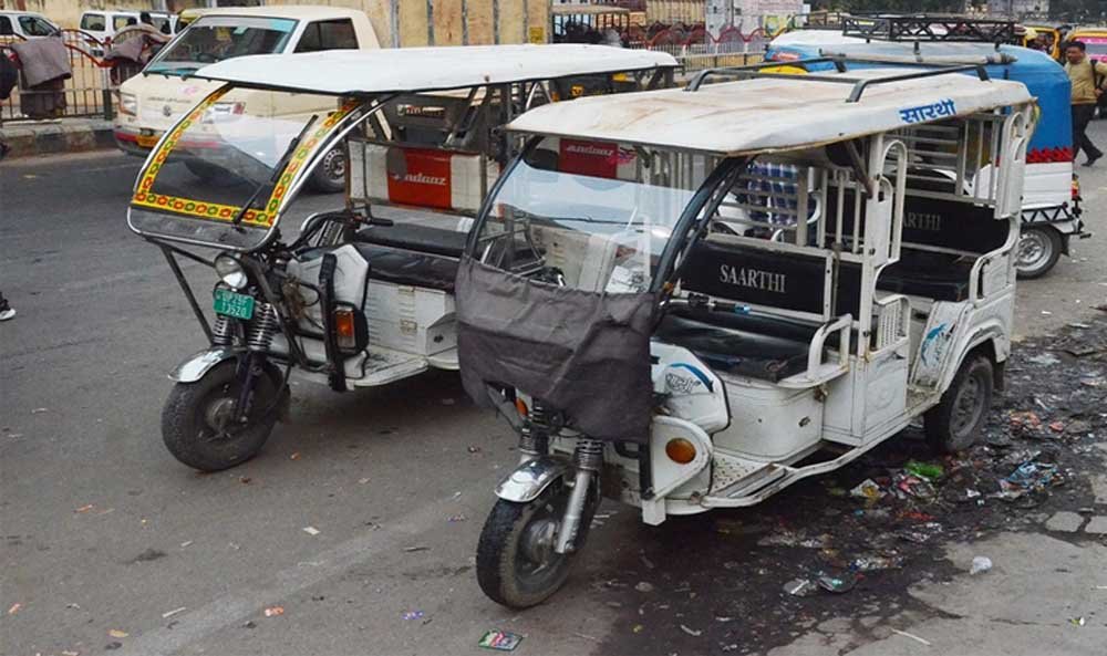 I_Riksha01-1.jpg