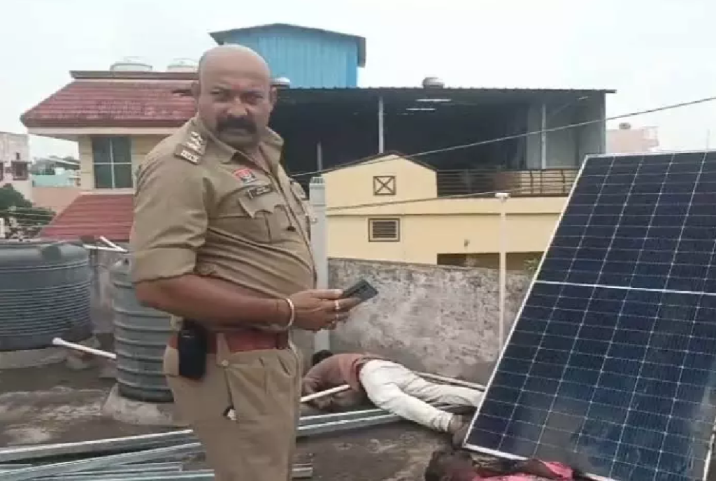CG : सोलर पैनल असेंबलिंग के दौरान लगा करंट, दो युवकों की दर्दनाक मौत …