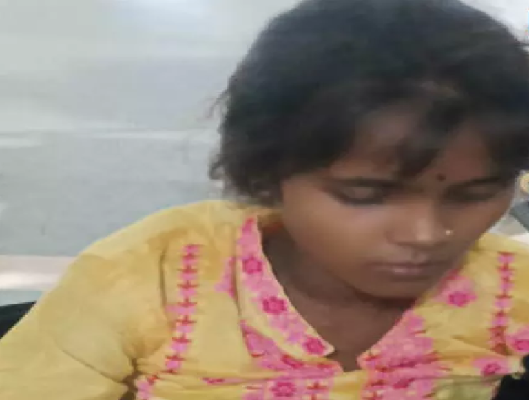 CG : रात 3 बजे युवती को सांप ने काटा, डॉयल 112 ने बचाई जान …