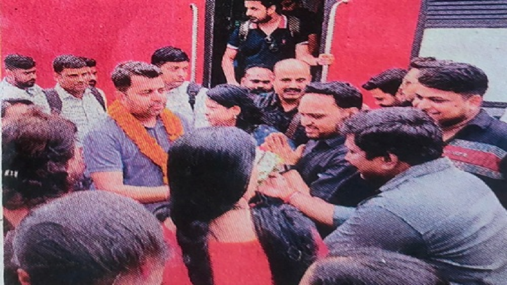 CG : बाबा बर्फानी के दर्शन कर भिलाई लौटे श्रद्धालुओं का स्वागत …