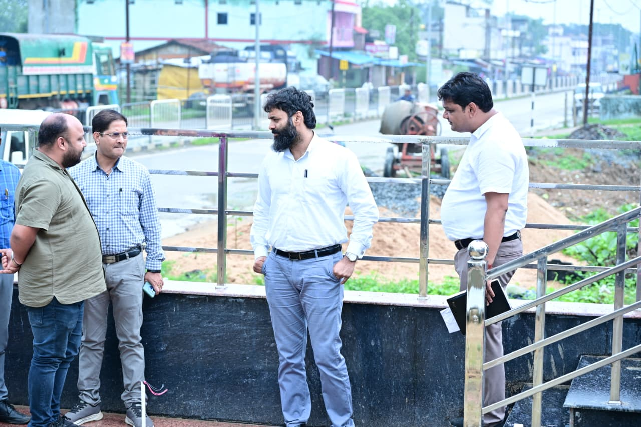 जूदेव चौक और बीटीआई तालाब बनेंगे पत्थलगांव की नई पहचान, सौंदर्यीकरण कार्य तेज ...