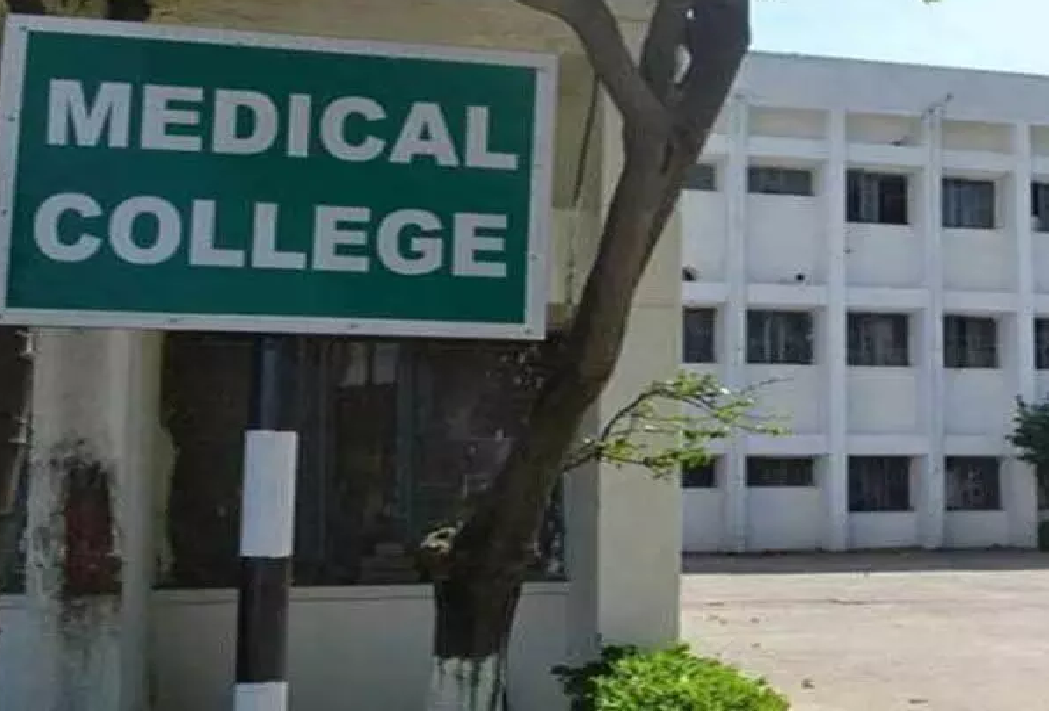 CG : छत्तीसगढ़ को बड़ी सौगात: पांच नए मेडिकल कॉलेजों को NMC की मंजूरी …