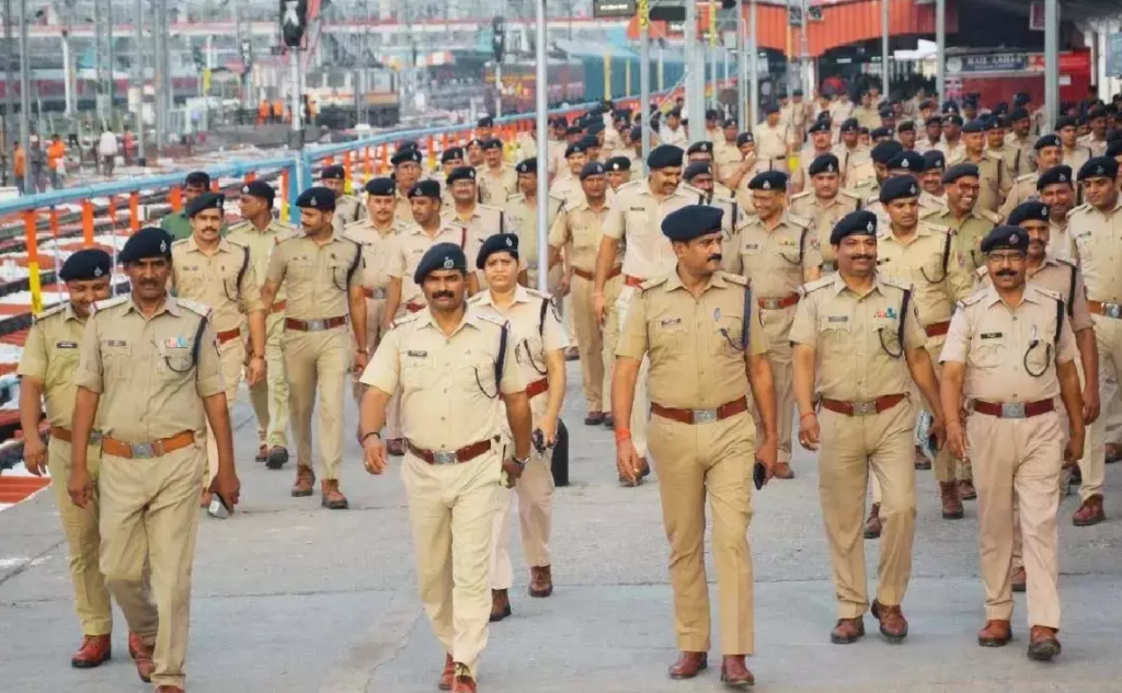 CG : रेलवे नियमों का उल्लंघन पड़ेगा भारी, जानें क्या बदल रहा …