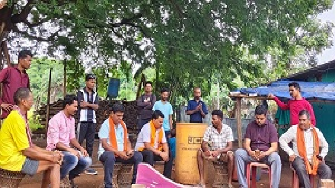 CG : सुदूर वनांचल में जिला पंचायत अध्यक्ष नंदलाल मुड़ामी की जनचौपाल …