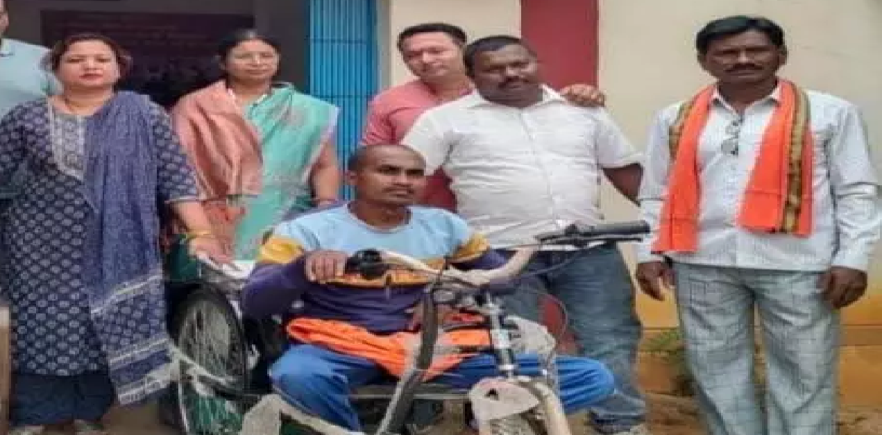 मोहला : बैटरी चालित ट्राइसाइकिल से बदली जिंदगी …