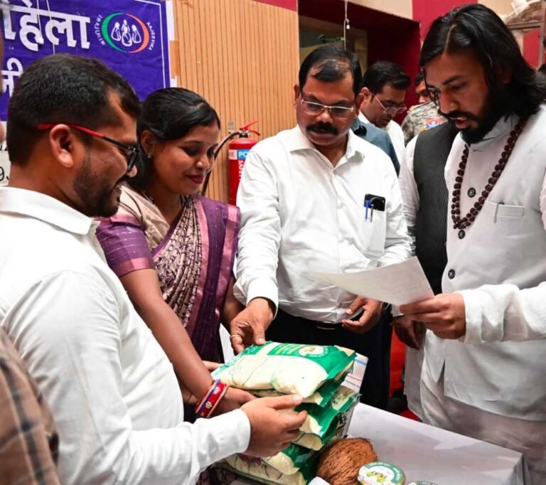 cHAWAL_02.jpg