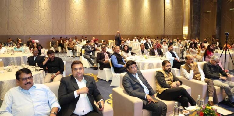 cM_sHUKLA_02.jpg