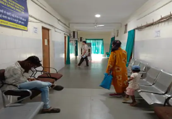 राजनांदगांव : सोनोग्राफी कराने लंबी वेटिंग, 20 दिन बाद की मिल रही तारीख, गर्भवतियां चक्कर लगा रहीं…