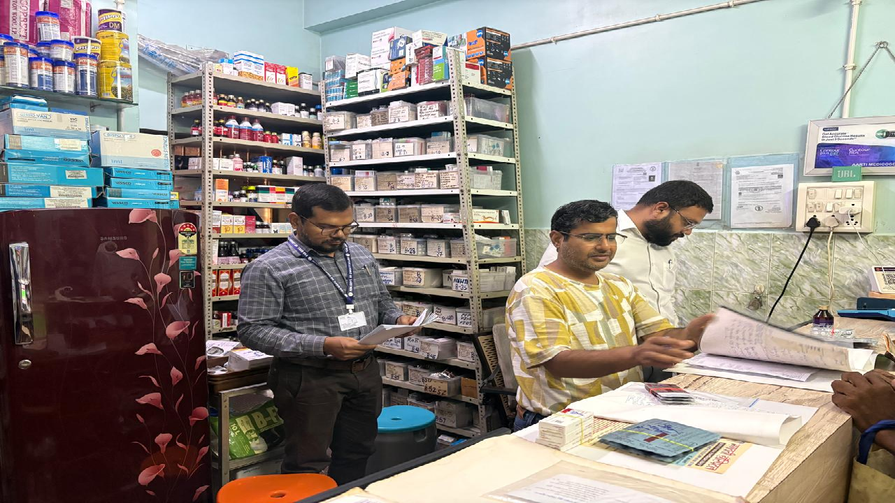 CG : नकली एवं अमानक दवाओं की रोकथाम के लिए धमतरी में सघन औषधि निरीक्षण अभियान जारी