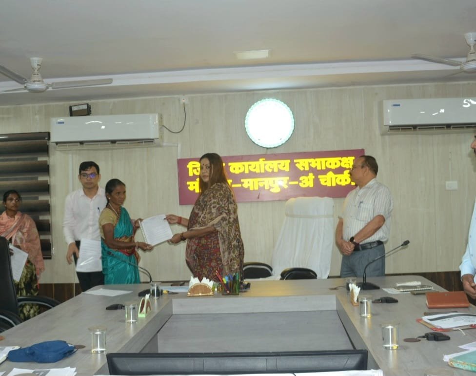 मोहला : नक्सल पुनर्वास नीति के तहत 5 नक्सल पीड़ित परिवारों के सदस्यों को मिली शासकीय सेवा