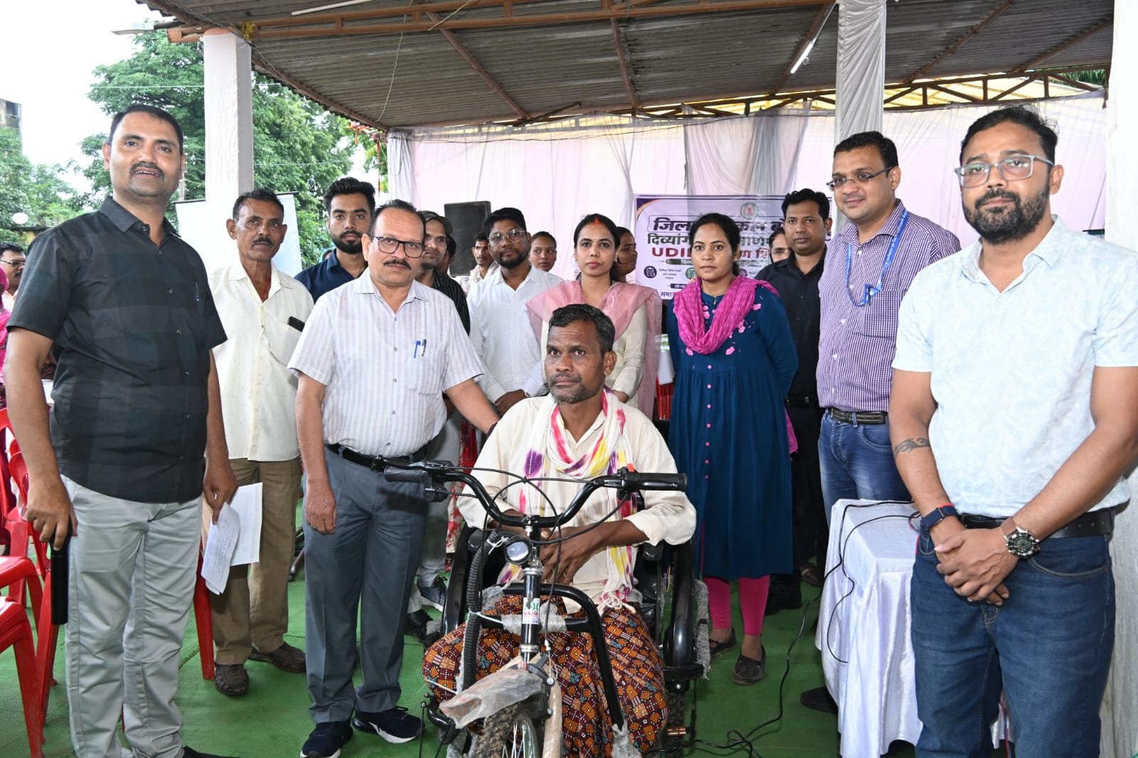मोहला : समाज कल्याण विभाग ने मानपुर में लगाया दिव्यांग प्रमाणीकरण एवं यूडीआईडी निर्माण शिविर