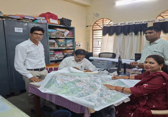 CG : स्वामित्व योजना के तहत अधिकार अभिलेख निर्माण में धमतरी जिला प्रदेश में अव्वल ...