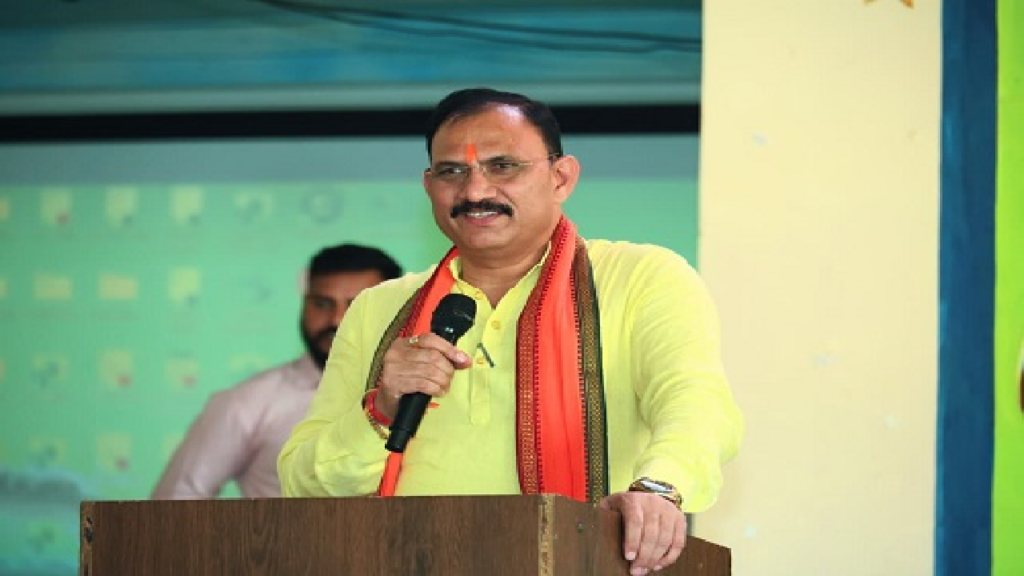 CG : चिरमिरी क्षेत्र को नई रेल सौगात, ₹602 करोड़ की नई ब्रॉडगेज लाइन के लिए टेंडर जारी …