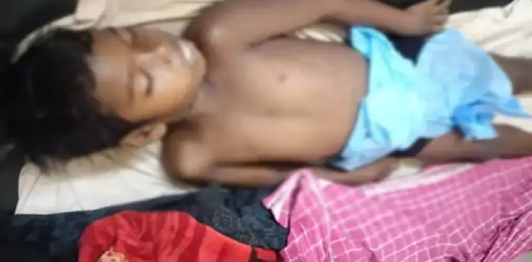 CG : आंगनबाड़ी से लौट रहे दो बच्चे गड्ढे में डूबे, मासूम बच्ची की मौत …