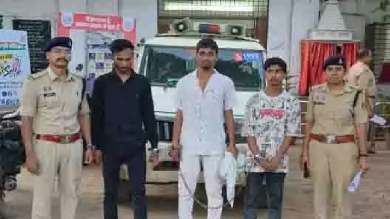 CG : खुर्सीपार की फैक्ट्री में दीवार फांदकर चोरी, दो आरोपी गिरफ्तार …