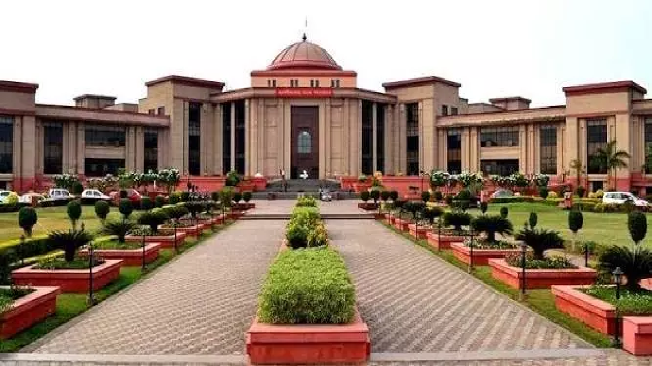 CG : 77 वर्षीय विधवा सौतेली मां को राहत, तीन बेटों से मिलेगा हर माह भरण-पोषण …