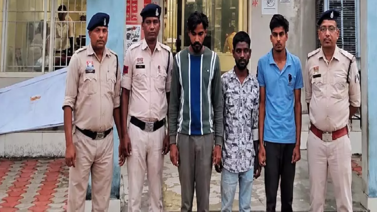 CG : बाबा साहब की प्रतिमा क्षतिग्रस्त करने वाले 4 आरोपी गिरफ्तार…