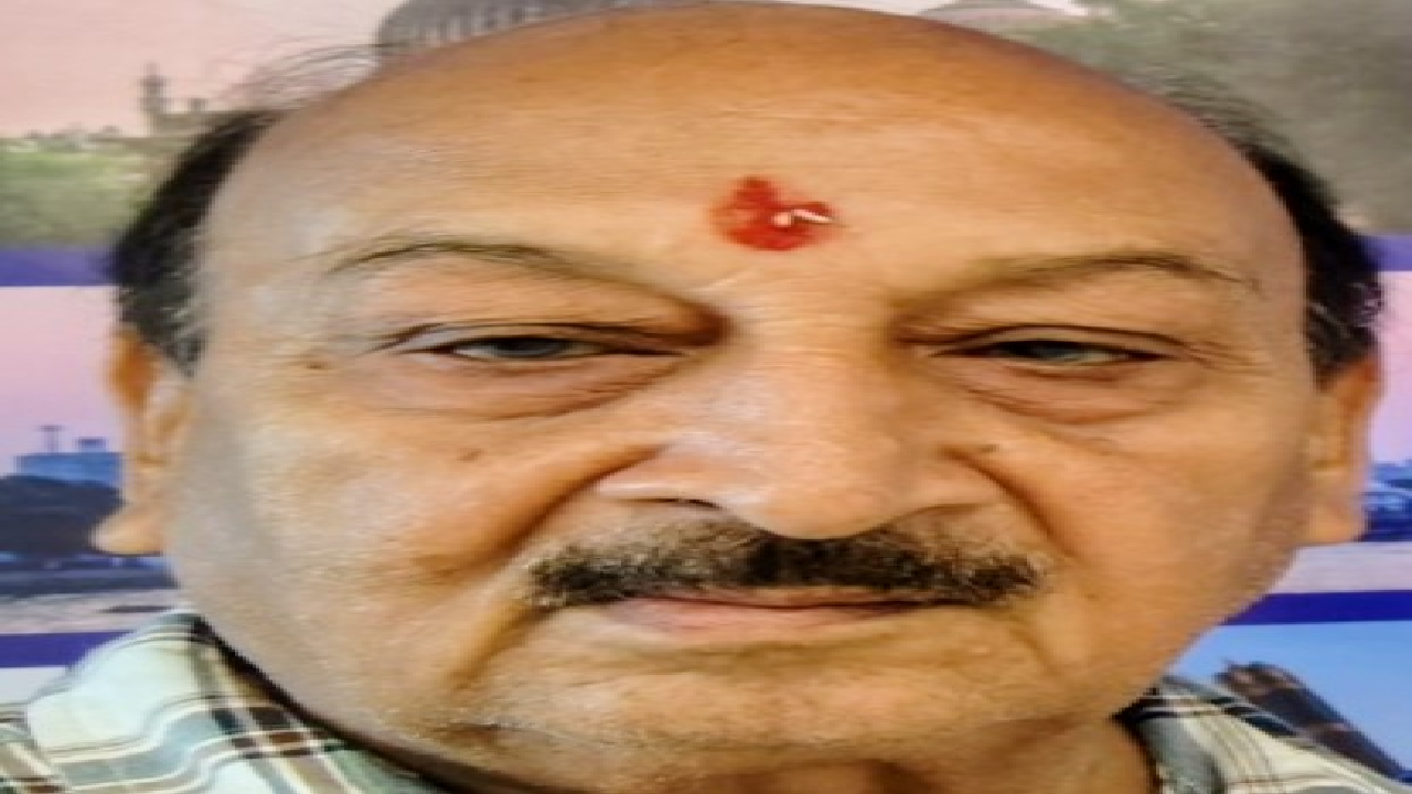 राजनांदगांव : भंडारों के बाद सुबह चमक उठता है शहर, सफाई कर्मियों के सम्मान की अपील