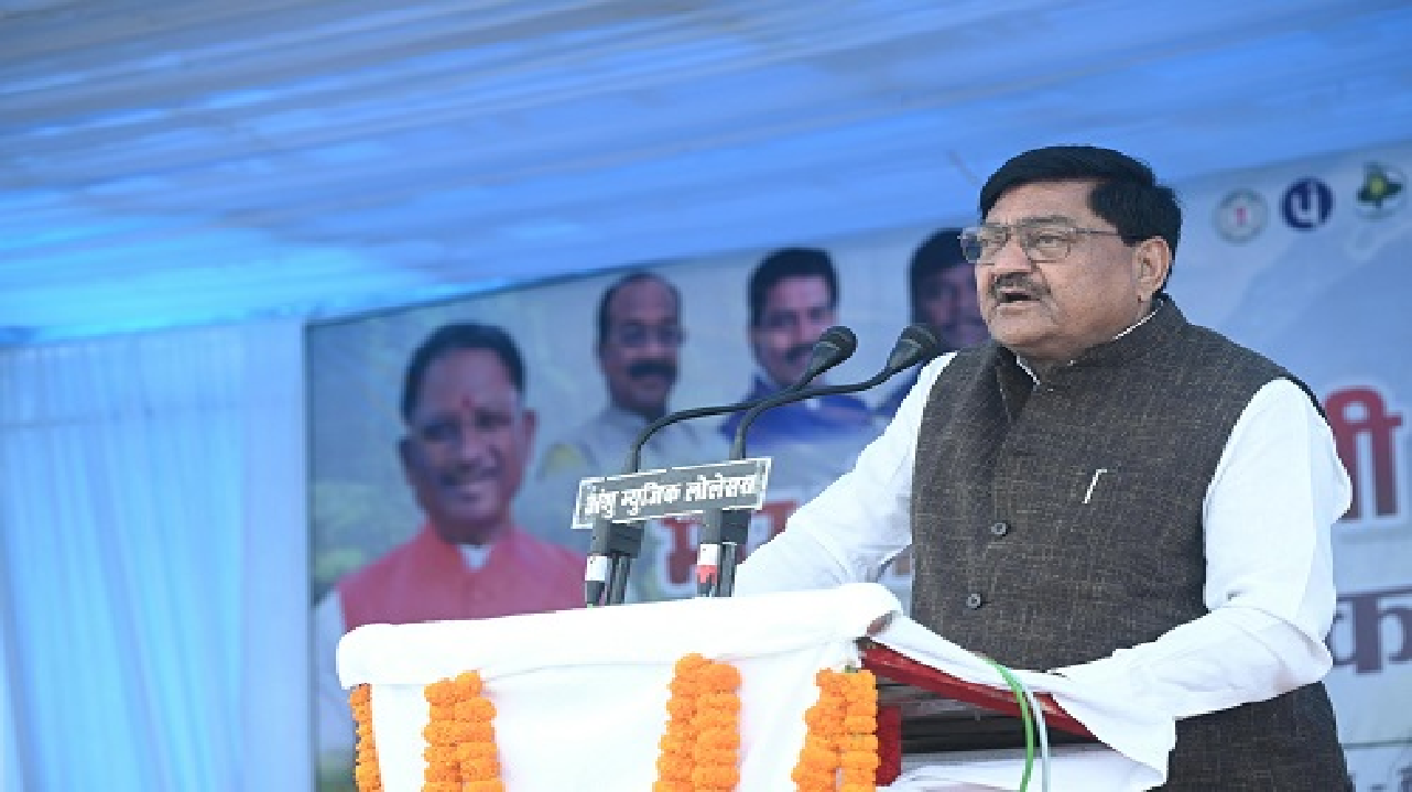 CG : जल एवं पर्यावरण संरक्षण से ही आने वाली पीढ़ी का भविष्य सुरक्षित : दयाल दास बघेल…