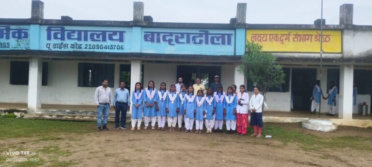 राजनांदगांव : जिले में एचपीवी टीकाकरण अभियान को मिला उत्साहजनक प्रतिसाद
