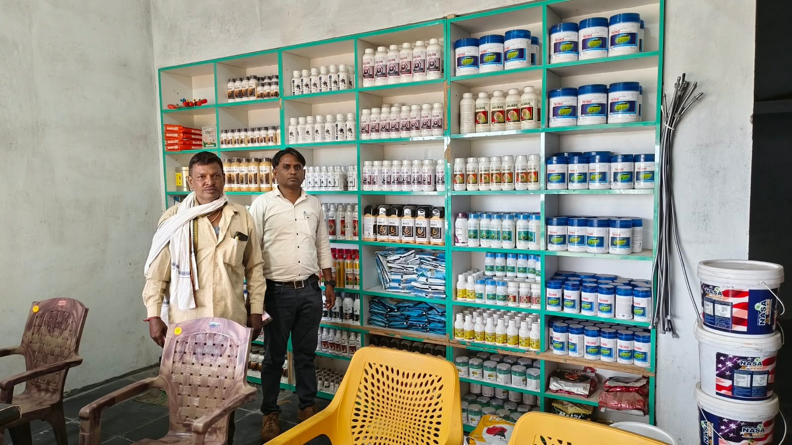  मोहला : नियम विरुद्ध व्यापार पर उर्वरक एवं कीटनाशी विक्रेताओं पर कार्रवाई