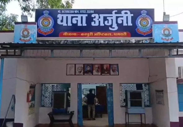 CG : आधी रात मिली खून से लथपथ लाश, युवक की बेरहमी से हत्या …