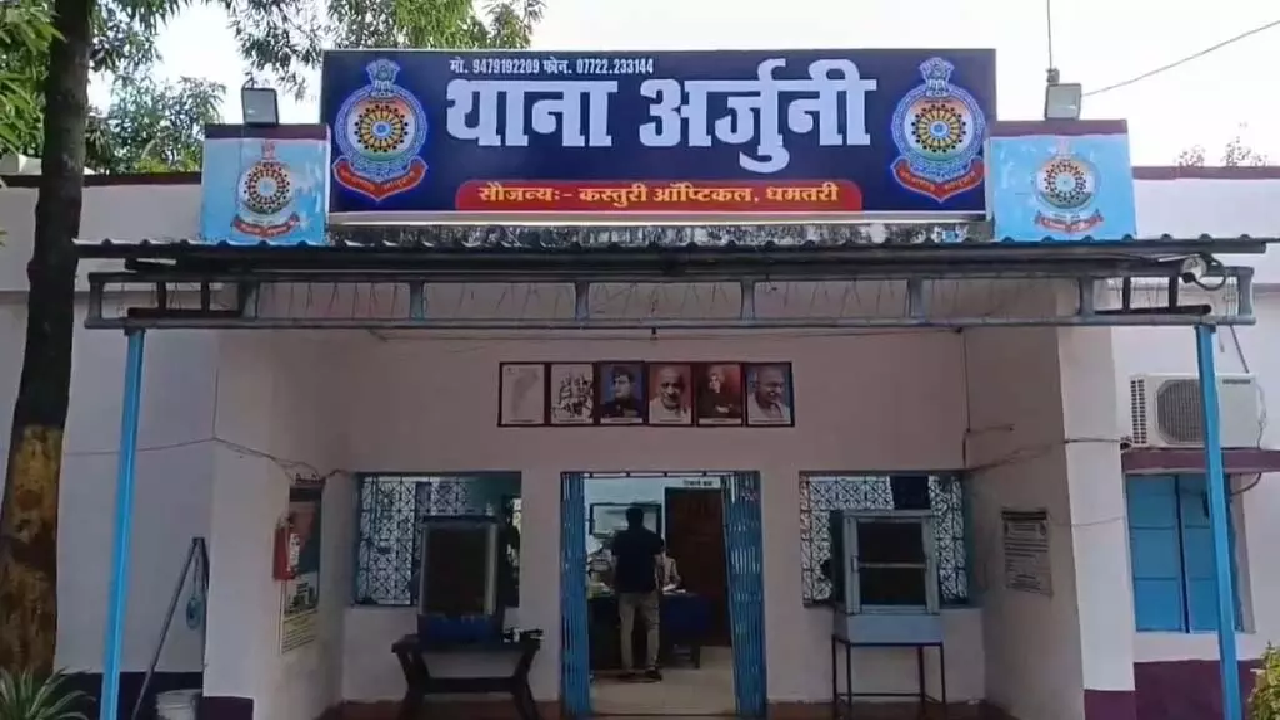 CG : आधी रात मिली खून से लथपथ लाश, युवक की बेरहमी से हत्या …
