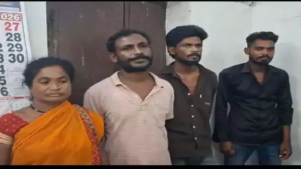 CG : बिलासपुर रेलवे स्टेशन से महिला समेत पांच लोग गांजा के साथ गिरफ्तार …