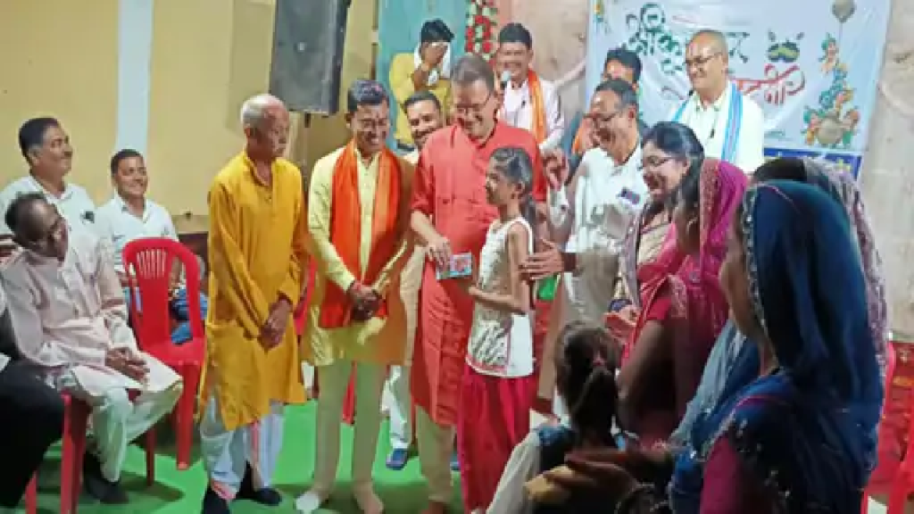 Rajnandgaon : यादव समाज ने मेघावी प्रतिभाओं का किया सम्मान …