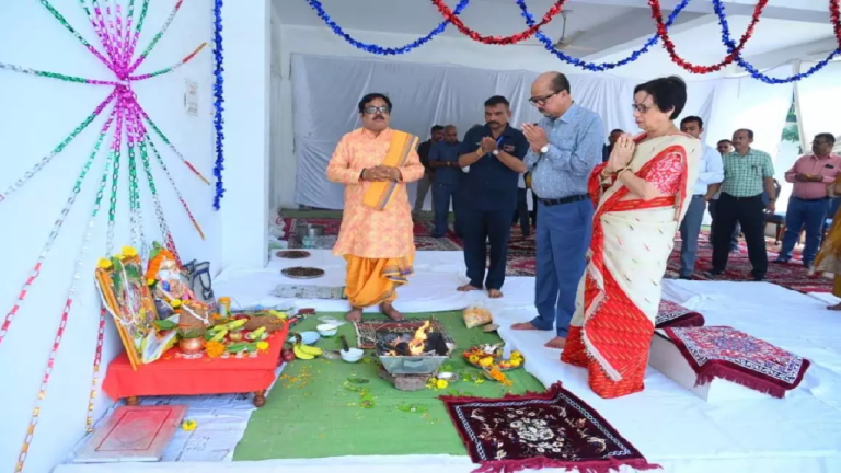 CG : लोकभवन में राज्यपाल रमेन डेका ने मनाई विश्वकर्मा जयंती …