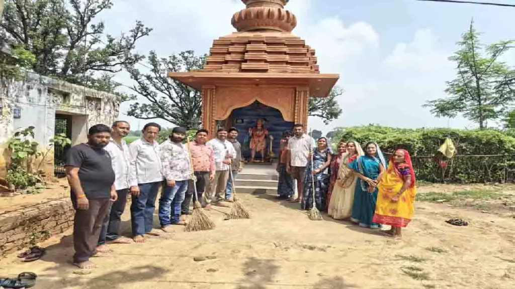 CG : सेवा संकल्प अभियान के तहत रसोड़ा भालूपतेरा में स्वच्छता ही सेवा अभियान आयोजित …