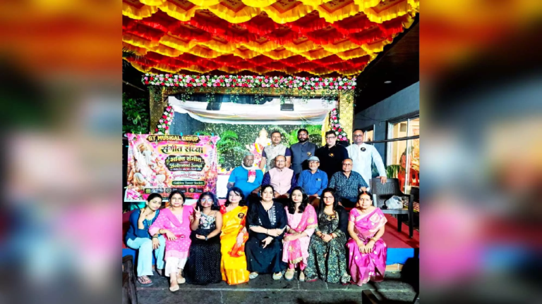 CG : गोल्डन टावर में गणपति उत्सव की भव्य छटा: आनंद मेला की रौनक और सुर संध्या के सुरों ने बांधा समां …