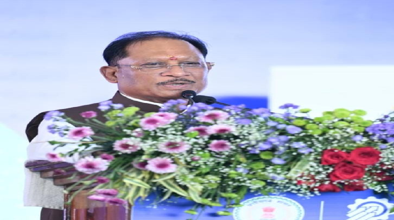 CG : छत्तीसगढ़ में श्रम आधारित उद्योगों को बढ़ावा देकर युवाओं के लिए रोजगार के नए अवसर सृजित कर रही सरकार : मुख्यमंत्री विष्णु देव साय...