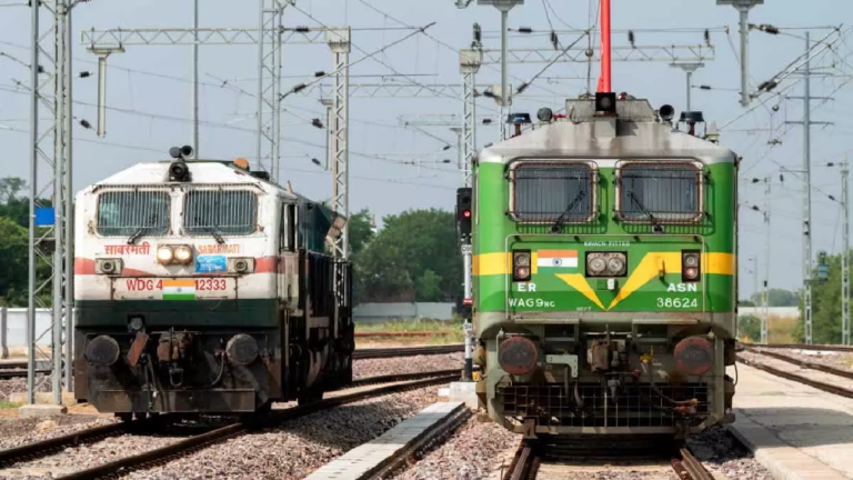 CG : रेल यात्रियों को सौगात, अंबिकापुर से निजामुद्दीन अब हफ्ते में दो दिन चलेगी ट्रेन …