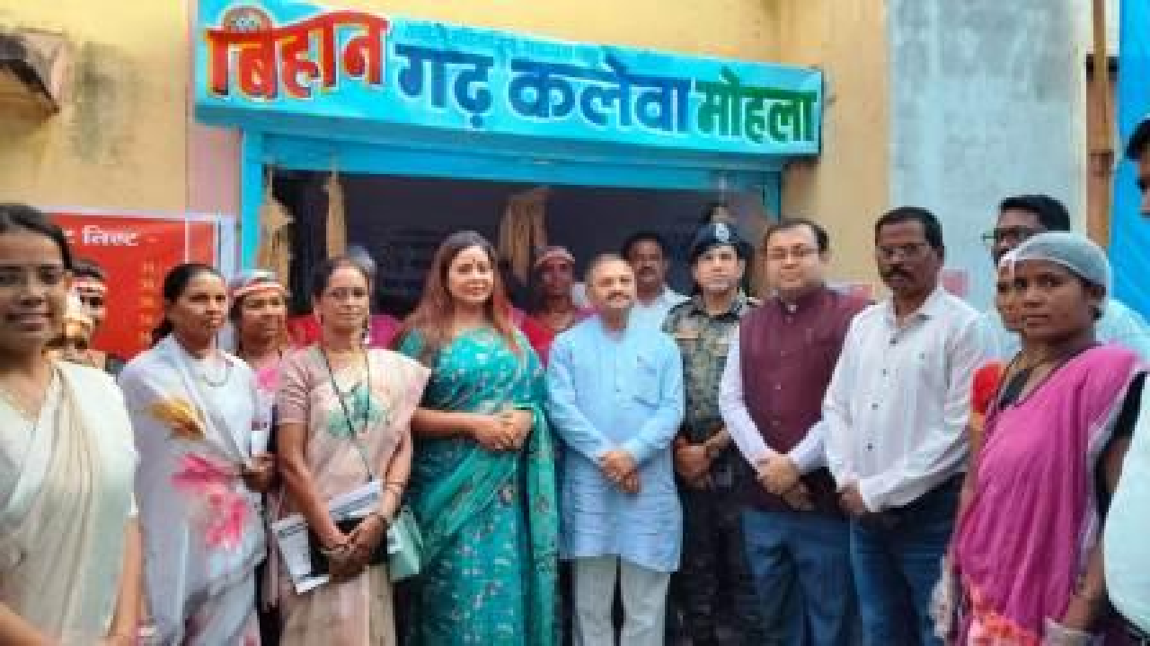 मोहला : सांसद संतोष पांडे ने किया ‘गढ़ कलेवा’ छत्तीसगढ़ी व्यंजन केंद्र का शुभारंभ …