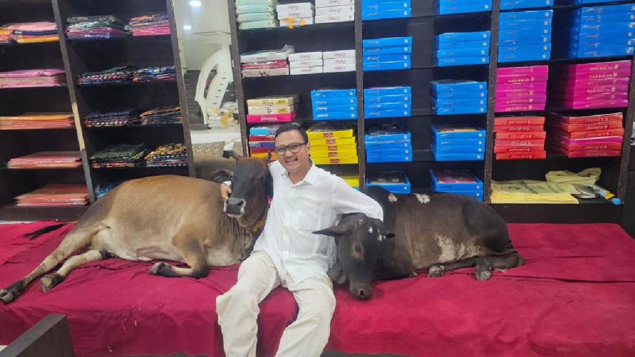 CG : साड़ी कारोबार के साथ गौसेवा और जैविक खेती को बढ़ावा …