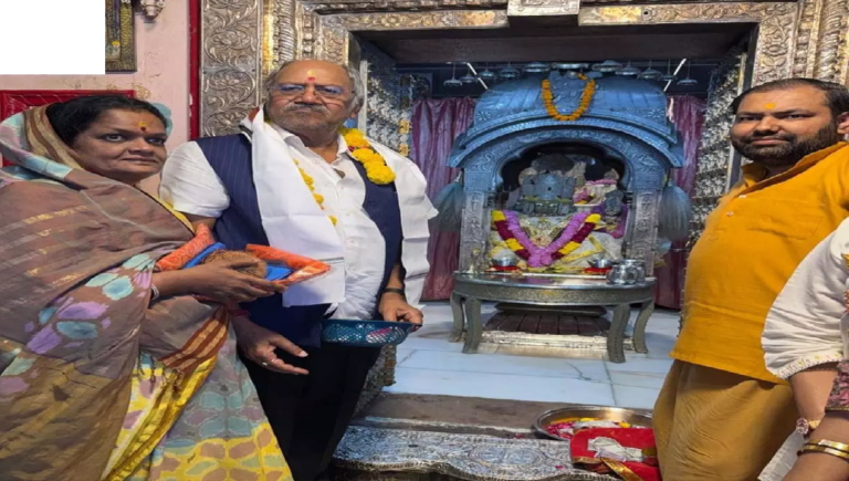 CG : सपत्नीक तीर्थराज पुष्कर पहुंचे सांसद बृजमोहन अग्रवाल, भगवान ब्रह्मा और मां सावित्री के किए दर्शन …